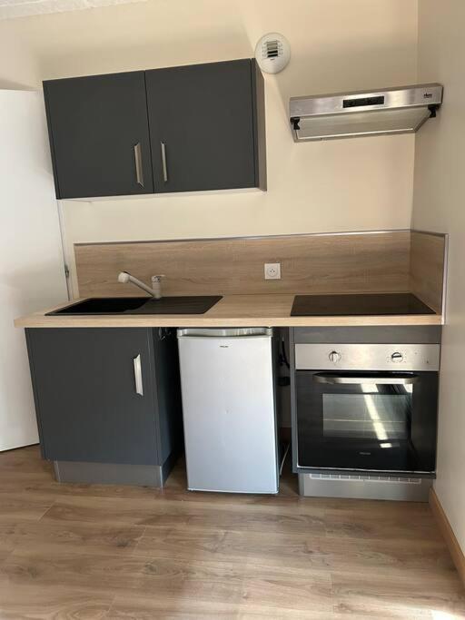 Apartmán Au Coeur Des Bois Saint-Germain-du-Salembre Exteriér fotografie